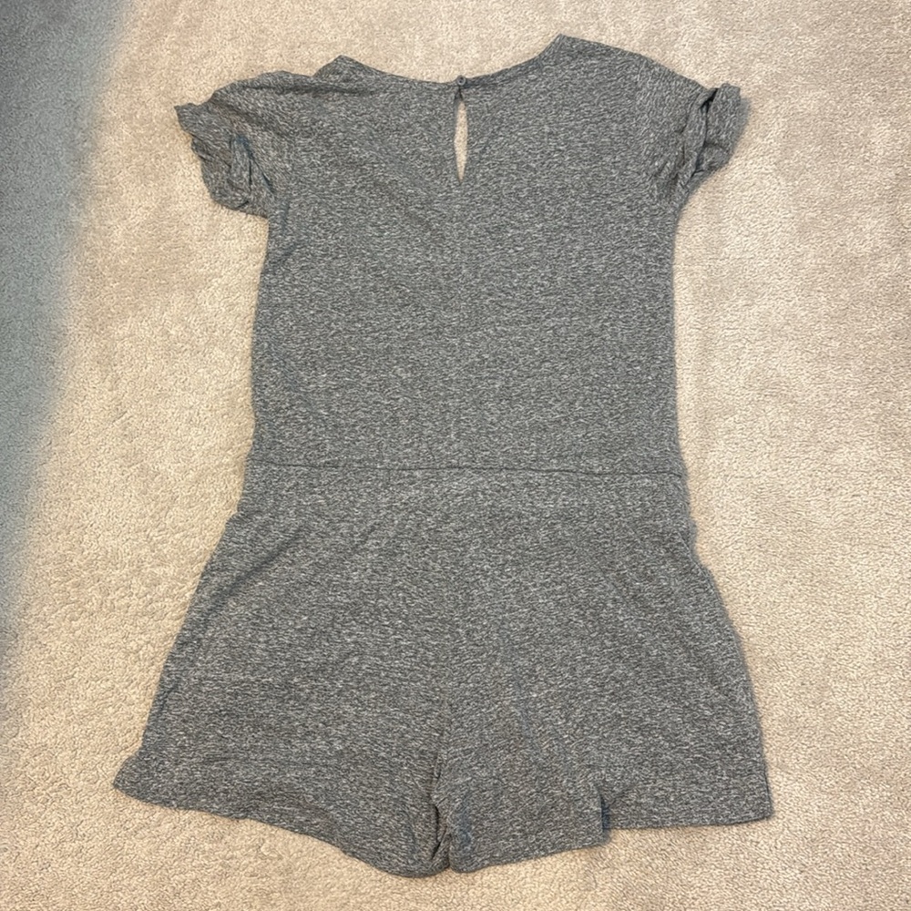 Z Supply L heather gray shorts romper - Picture 5 of 6